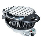 VillaWare V2003 UNO Petite Heart Waffler